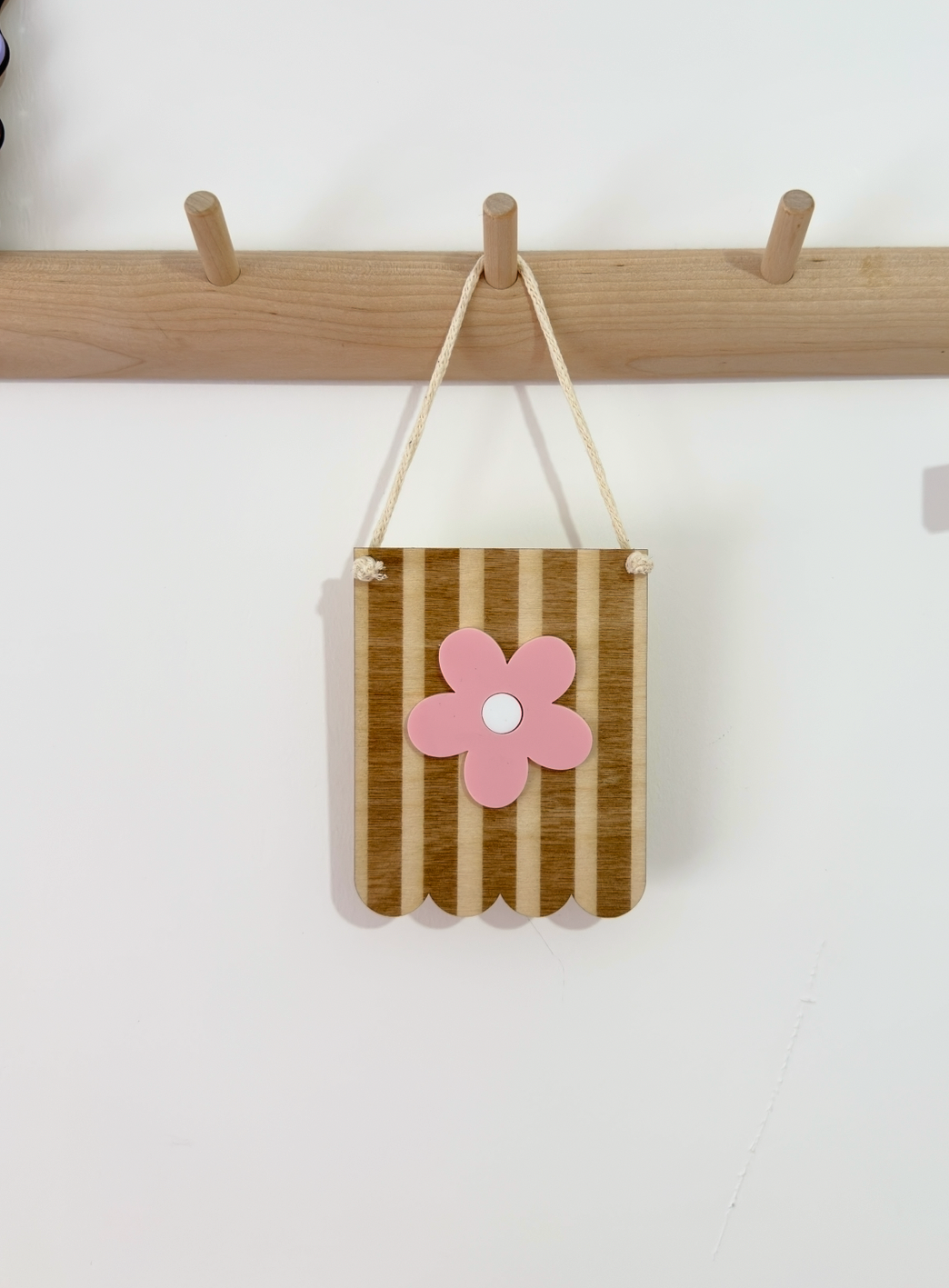 Mini pennant banner